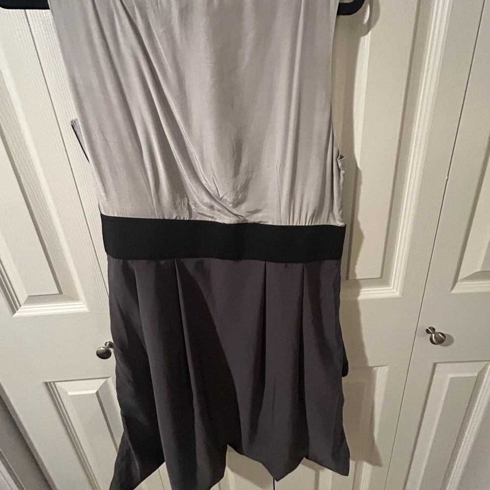 Color block dress - Picture 3 of 3
